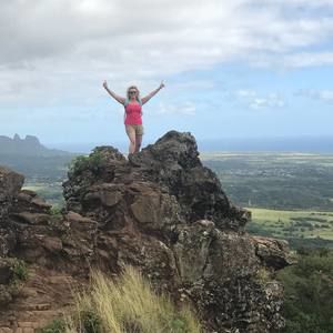 Meet your Posher, Joann wray